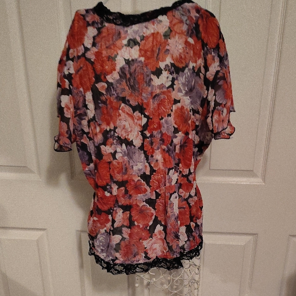 NY Collection Floral Top - Red and Purple - Picture 5 of 7